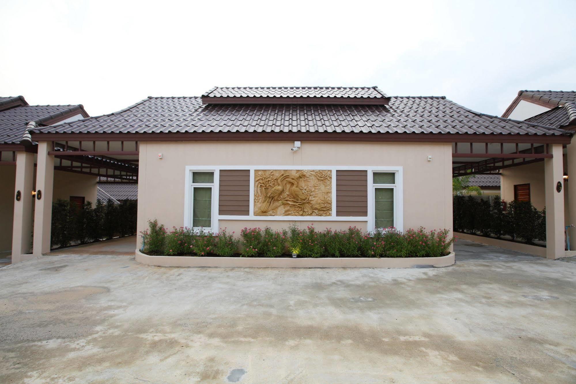 Pongjun Resort Hat Yai Esterno foto